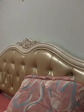 Mile-m online show from 03/08/26, 10:18