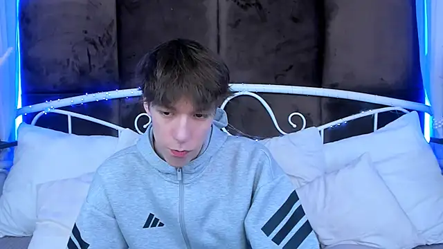 MarkBranston online show from 04/05/26, 09:38