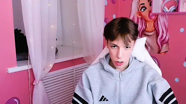 MarkBranston online show from 10/24/25, 03:44