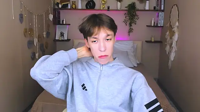 MarkBranston online show from 11/11/25, 08:58