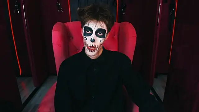 MarkBranston online show from 10/31/25, 04:03