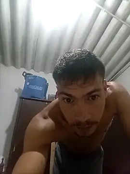 alexander0153 online show from 12/17/25, 10:04