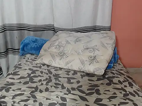 BlackBerry 06 online show from 11/21/25, 01:59