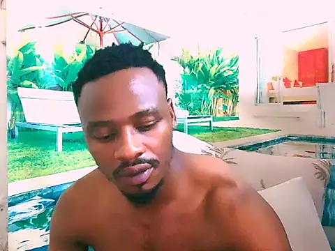 EbonyTiger69 online show from 10/31/25, 08:55