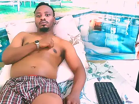 EbonyTiger69 online show from 10/28/25, 06:40