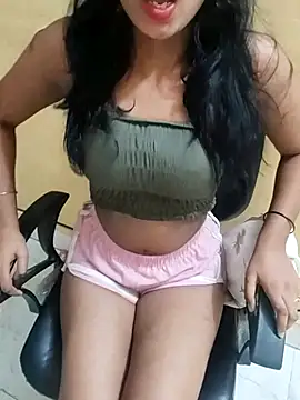Snapshot of Saniya_Doll chatting on 06/20/26, 04:34 Saniya Doll online show from 06/20/26, 04:34