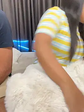 vickyandtania online show from 02/21/26, 05:15