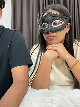 vickyandtania online show from 01/18/26, 04:43