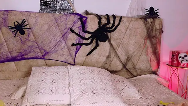 AmyVega  online show from 10/31/25, 01:52