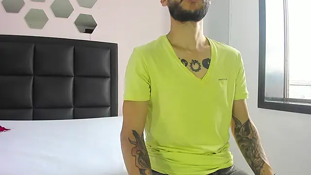 2 fire online show from 12/18/25, 07:40