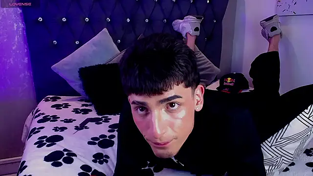 MateoMitchell online show from 03/31/26, 03:52