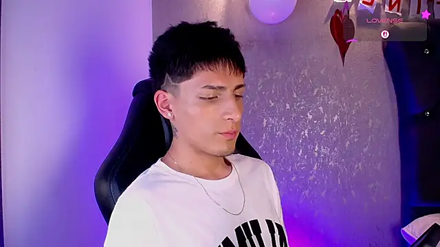 MateoMitchell online show from 02/12/26, 05:07