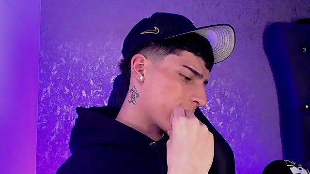 MateoMitchell online show from 11/21/25, 09:58