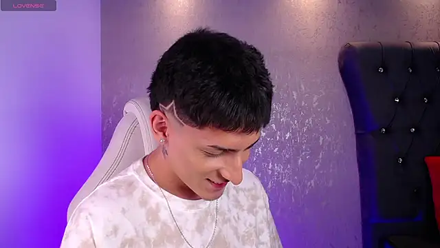 MateoMitchell online show from 02/05/26, 04:08