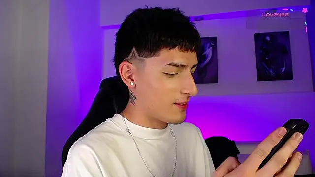 MateoMitchell online show from 02/08/26, 08:39