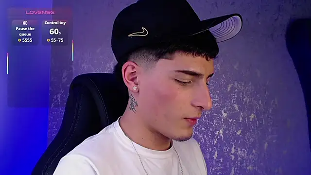 MateoMitchell online show from 11/20/25, 05:19