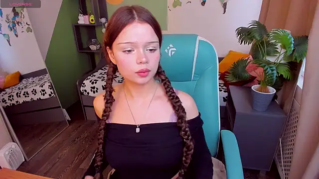 Sarah babyyy online show from 10/04/25, 06:26