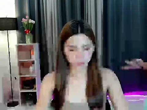 Snapshot of buttycamillex chatting on 05/15/26, 04:38 buttycamillex online show from 05/15/26, 04:38