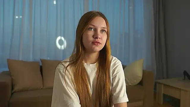 MarindaRuud online show from 10/12/25, 01:12