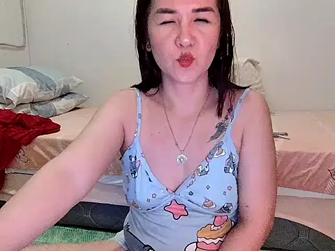 KissHott online show from 07/06/26, 01:29