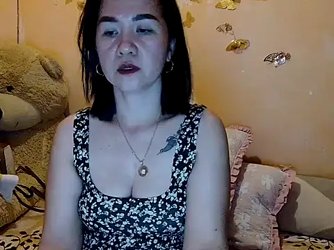 KissHott online show from 02/04/26, 09:48