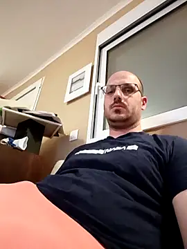 arksex32 online show from 05/10/26, 08:33