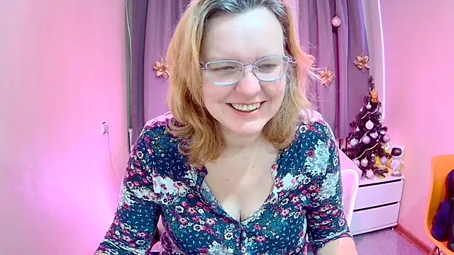 Snapshot of VestaWoody chatting on 11/26/25, 07:19 VestaWoody online show from 11/26/25, 07:19