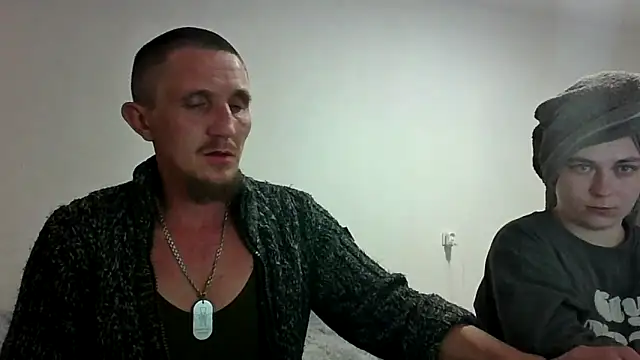 Twolatte1520 online show from 04/14/26, 07:19