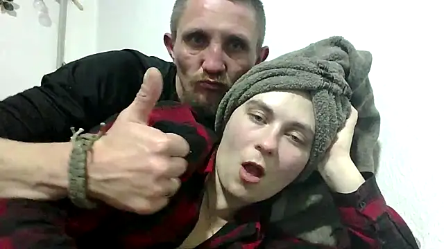 Twolatte1520 online show from 03/01/26, 09:15