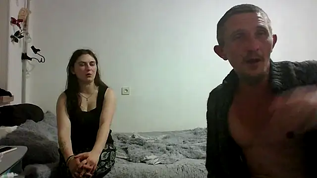 Snapshot of Twolatte1520 chatting on 05/08/26, 10:35 Twolatte1520 online show from 05/08/26, 10:35
