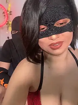 Eleena AND Tyler online show from 10/06/25, 05:35