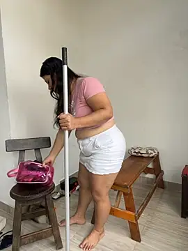 lady and charly online show from 10/17/25, 10:11