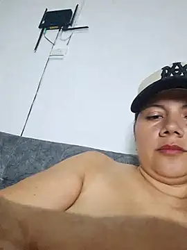 lady and charly online show from 11/08/25, 07:45