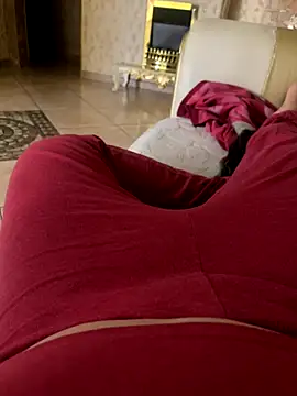 Bionda19 online show from 11/16/25, 11:48