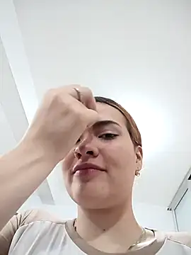 abby murphy online show from 11/22/25, 09:24