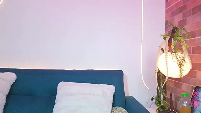 luna valen online show from 03/28/26, 03:18