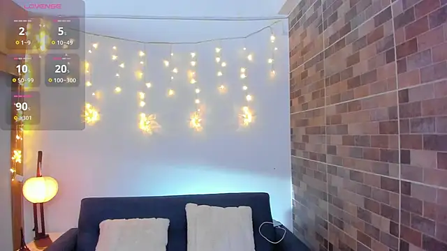 luna valen online show from 01/13/26, 09:08