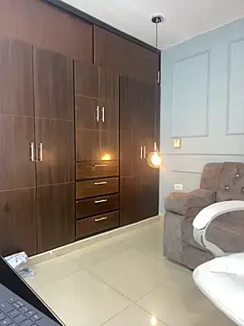 Rose monroee online show from 12/15/25, 07:31