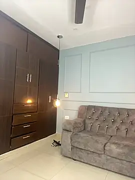 Rose monroee online show from 01/15/26, 07:50