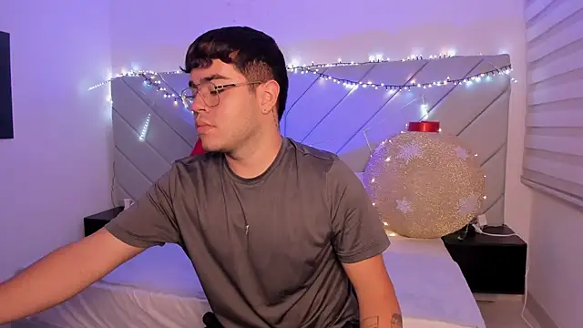 thiago occonor online show from 11/15/25, 02:04