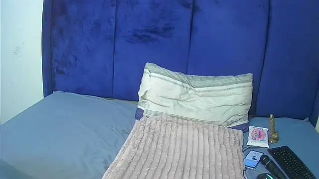 Pretty-C online show from 03/18/26, 06:09