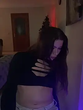 LyraEva online show from 02/10/26, 02:32
