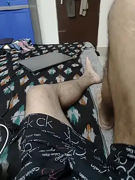 Snapshot of candy_008 chatting on 10/04/25, 08:21 candy 008 online show from 10/04/25, 08:21