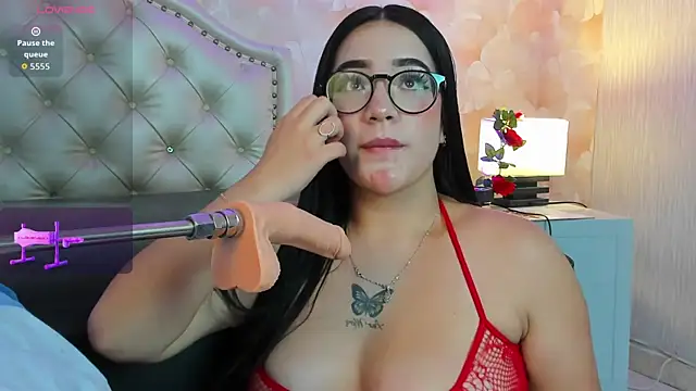 Sophia Valkova online show from 12/19/25, 04:38