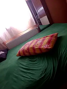 Snapshot of hatunundibi34 chatting on 01/07/26, 12:43 hatunundibi34 online show from 01/07/26, 12:43