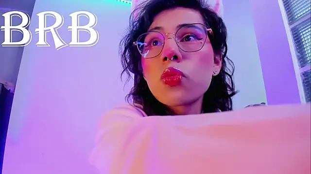 Sweet-SharoKitty online show from 11/04/25, 06:44