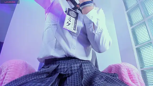 Sweet-SharoKitty online show from 10/31/25, 06:59