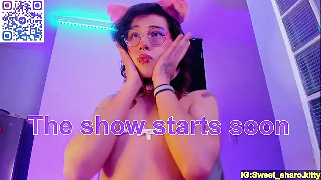 Snapshot of Sweet-SharoKitty chatting on 04/19/26, 06:32 Sweet-SharoKitty online show from 04/19/26, 06:32