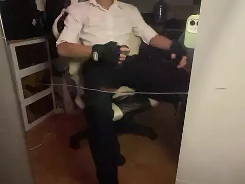 Wuza-H online show from 11/16/25, 04:23