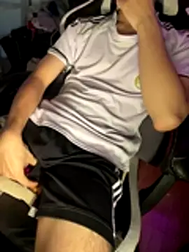 Wuza-H online show from 12/04/25, 08:52